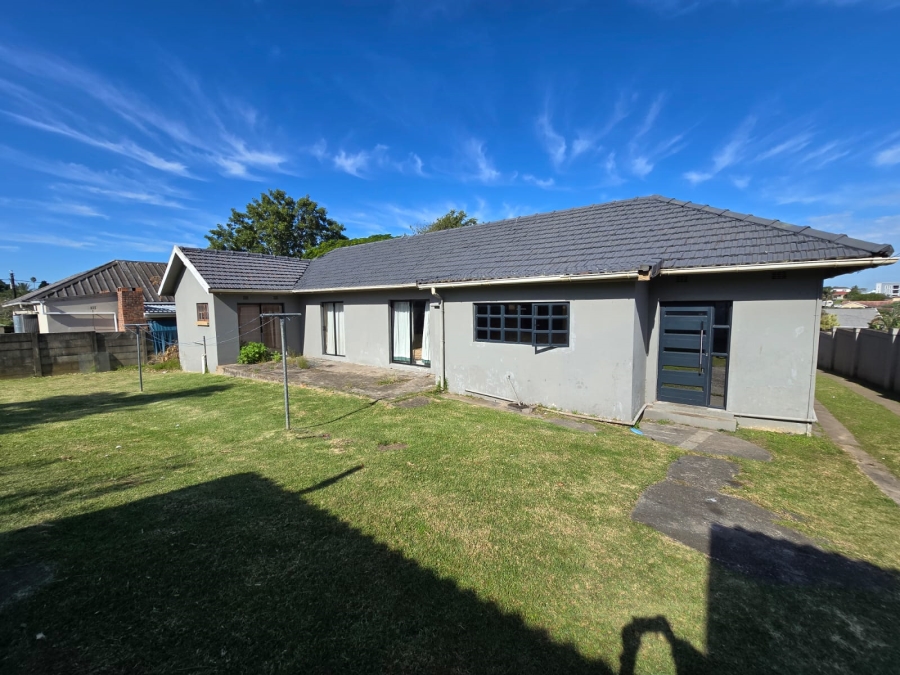 3 Bedroom Property for Sale in Cambridge West Eastern Cape